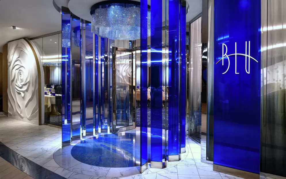 Celebrity Cruises Blu 1.jpg